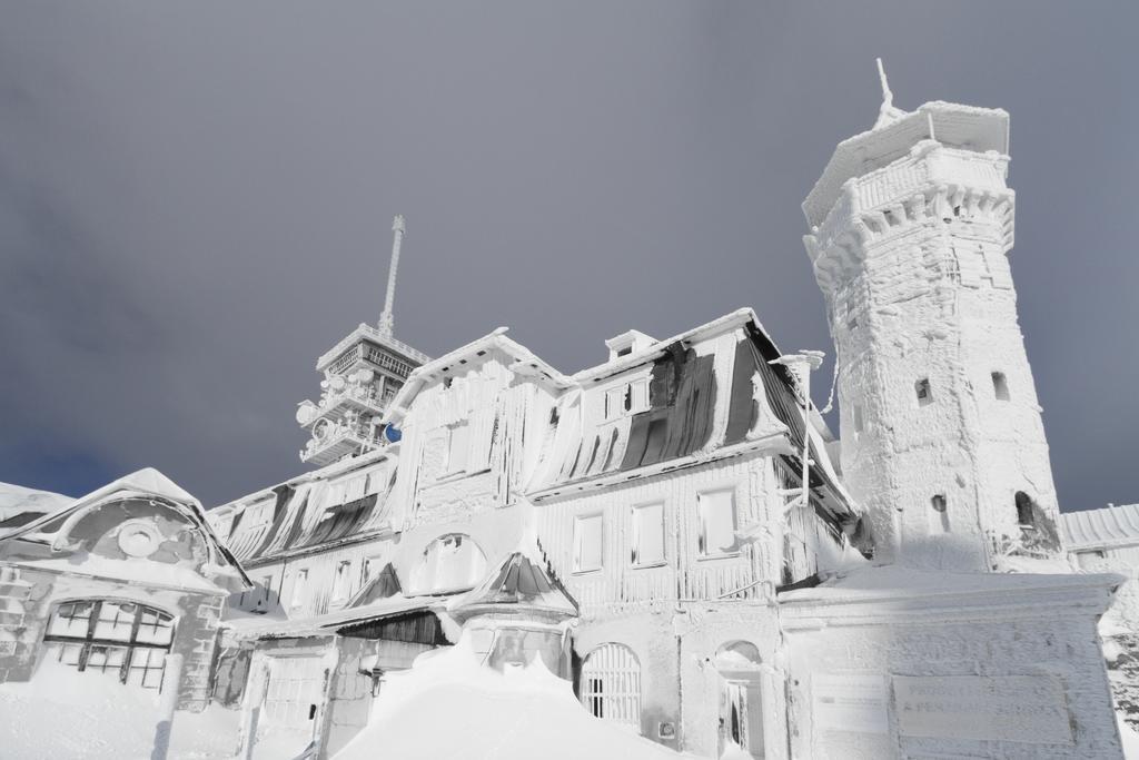 Studio Krusne Hory Klinovec โลชนา โปด กลิโนฟเซม ภายนอก รูปภาพ